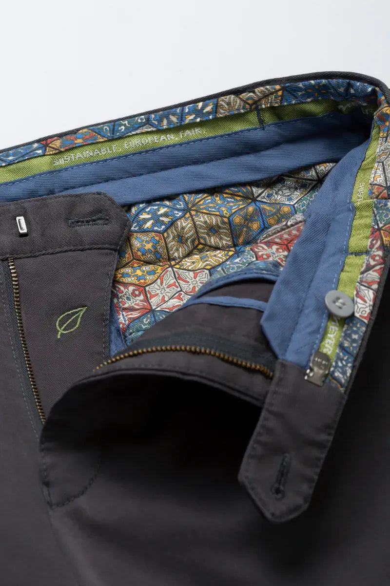 MEYER Oslo Mens Trousers – 9-316 08 Luxury Cotton Chinos - Modern Fit – Charcoal - Wildvine Clothing, Spalding, Lincolnshire