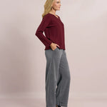 D.E.C.K By Decollage - Ladies V neck Classic Knit - Cream - Wildvine Clothing, Spalding, Lincolnshire