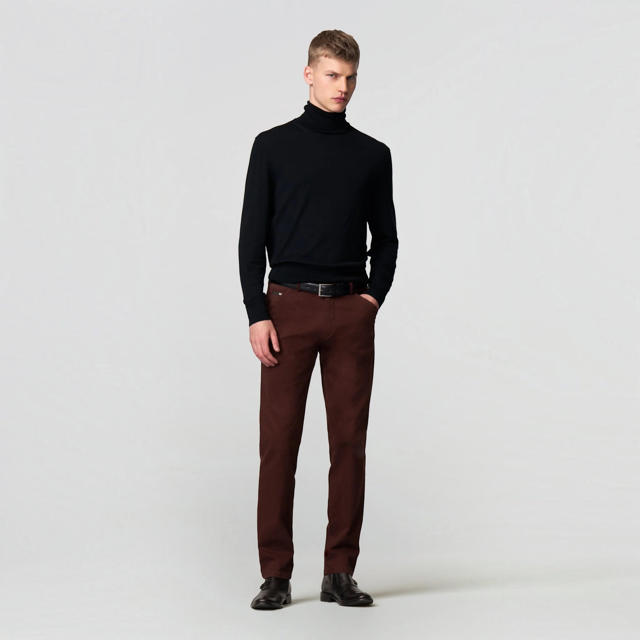 MEYER Chicago Mens Trousers – 2-5613 48 Fine Micro Cotton - Modern Fit - Burgundy - Wildvine Clothing, Spalding, Lincolnshire