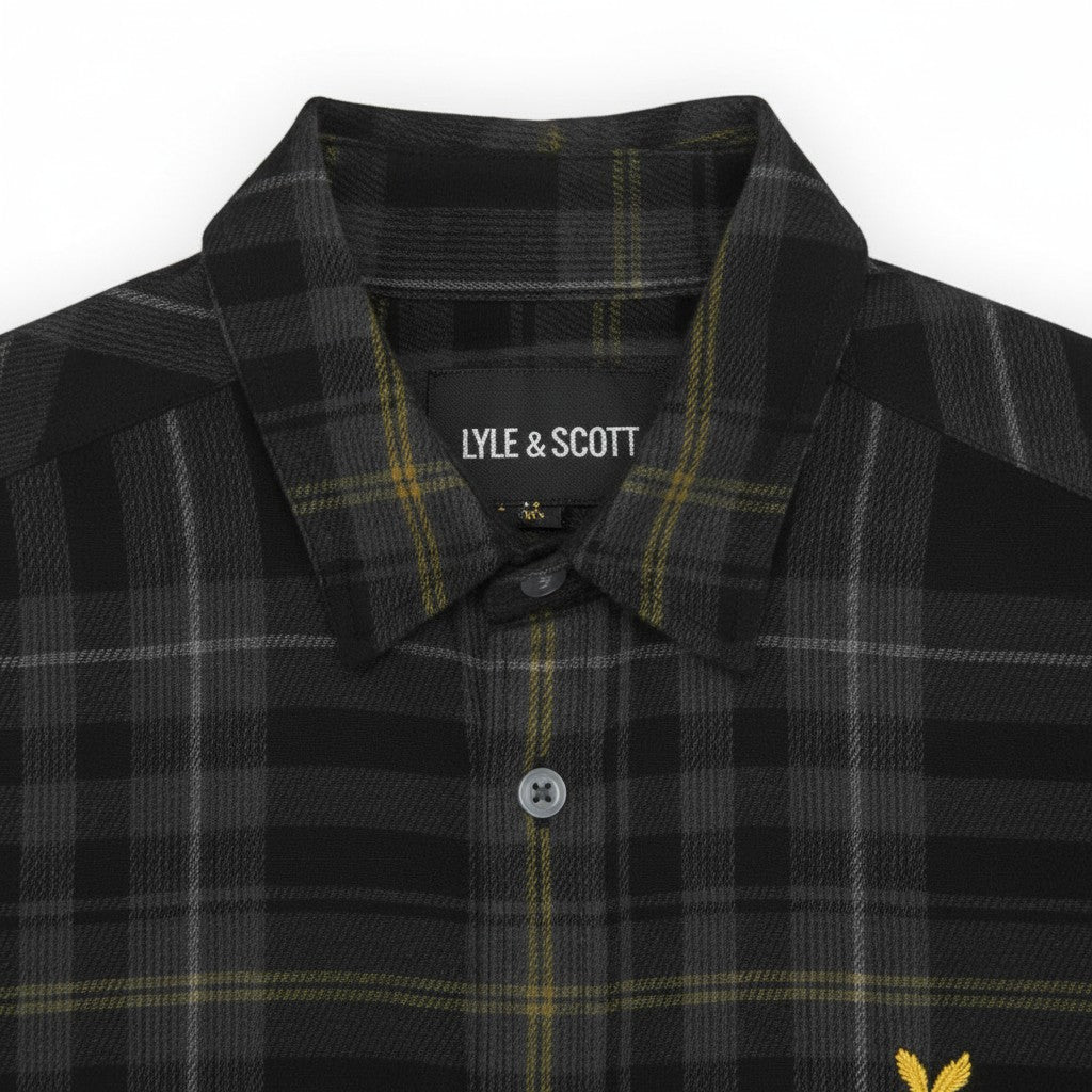 WILDVINE Clothing Co. Lyle & Scott jet black fine tartan corduroy shirt with collar and button-down front